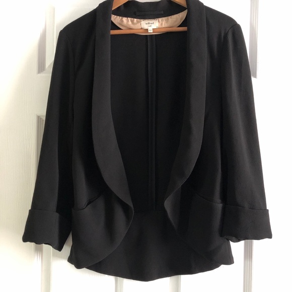 Aritzia Jackets & Blazers - Black Aritzia Wilfred Chevalier Blazer